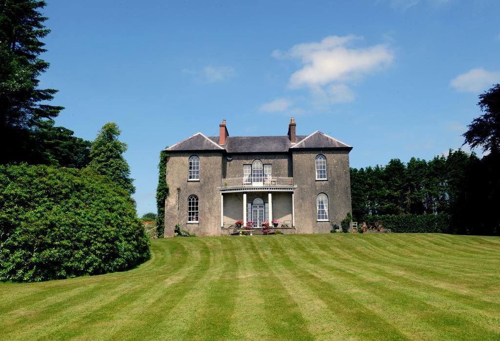 Boulston Manor Guest House Haverfordwest Exterior photo