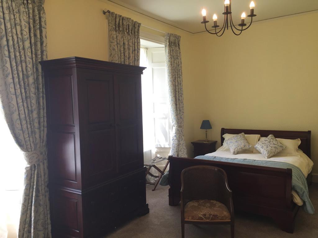 Boulston Manor Guest House Haverfordwest Exterior photo